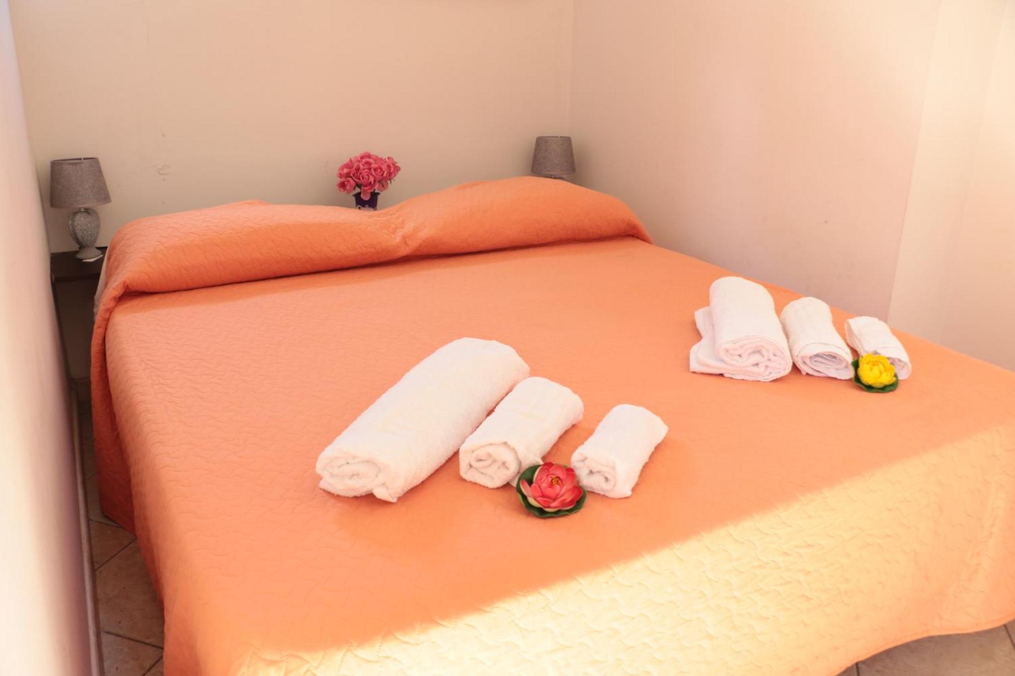 فيبو فالينتيا The Maze Vibo B&B المظهر الخارجي الصورة